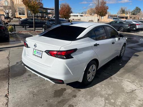 2020 Nissan Versa 1.6 S
