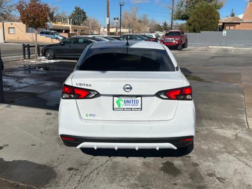 2020 Nissan Versa 1.6 S