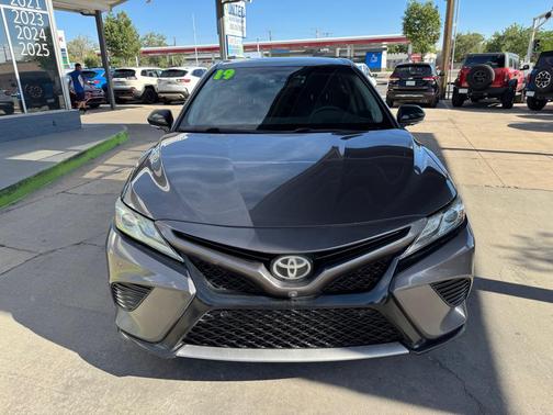 Predawn Gray Mica 2019 Toyota Camry XSE