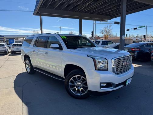 2016 GMC Yukon XL Denali
