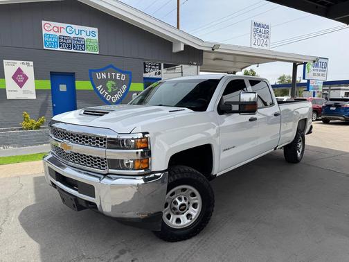 Summit White 2019 Chevrolet Silverado 3500 WT