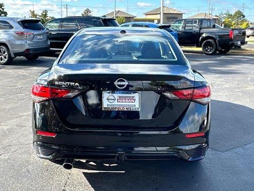 2025 Nissan Sentra SR