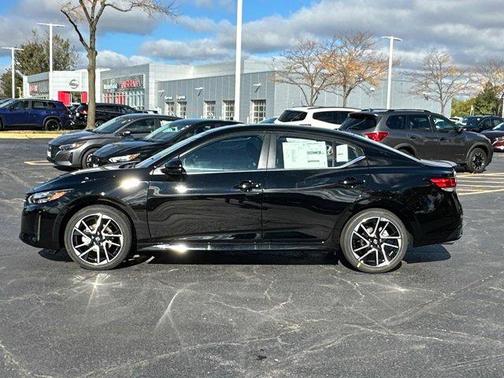 2025 Nissan Sentra SR