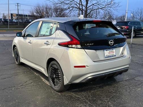 2024 Nissan Leaf SV PLUS