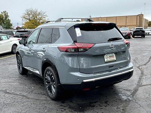 2025 Nissan Rogue Platinum
