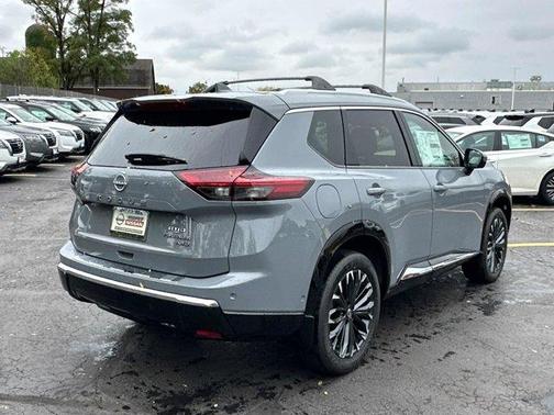 2025 Nissan Rogue Platinum