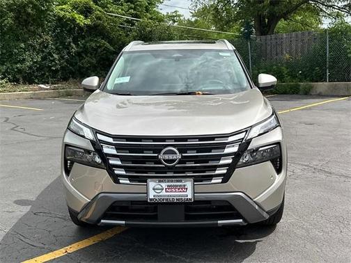 2025 Nissan Rogue SL