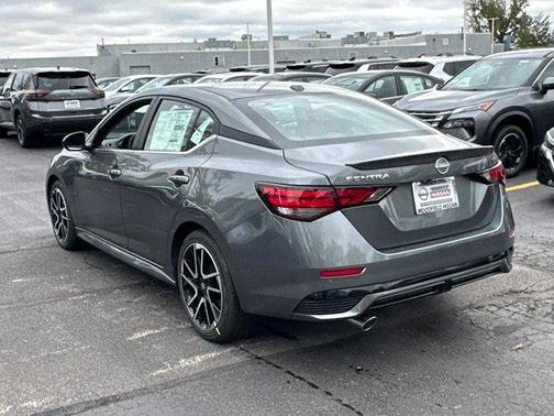 2025 Nissan Sentra SR