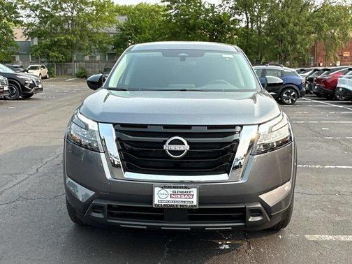 2025 Nissan Pathfinder S