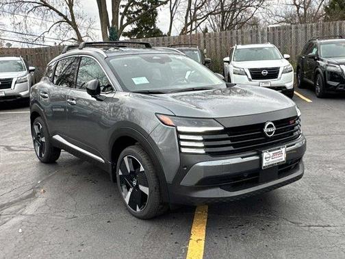 2026 Nissan Kicks SR