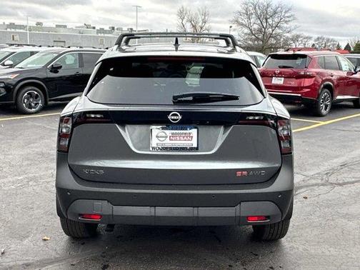 2026 Nissan Kicks SR