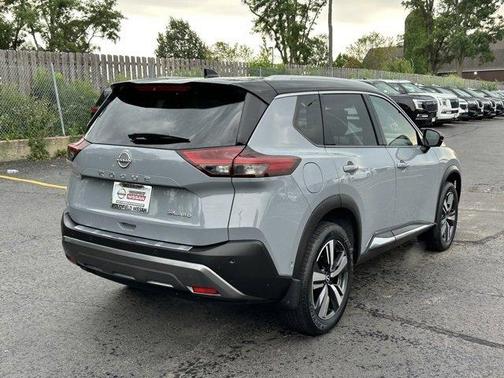 2023 Nissan Rogue SL