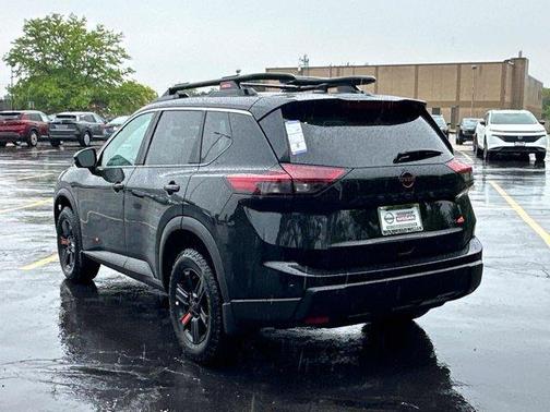 2025 Nissan Rogue Rock Creek