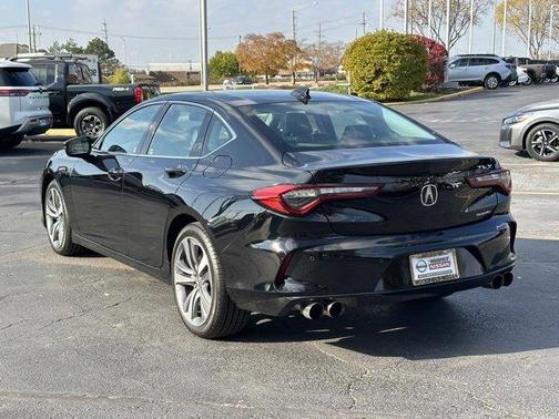 2023 Acura TLX Advance
