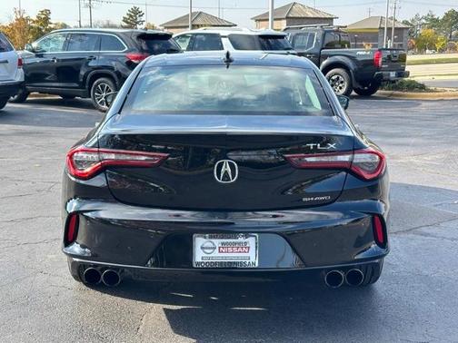 2023 Acura TLX Advance