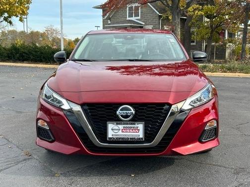 2020 Nissan Altima 2.5 SR