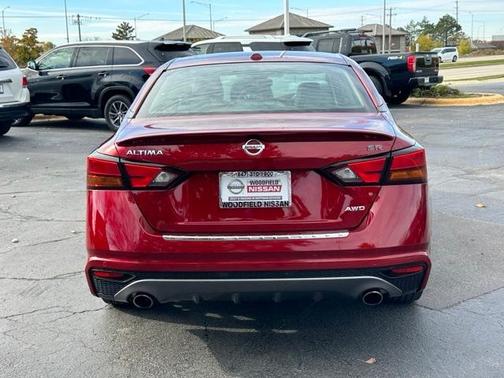 2020 Nissan Altima 2.5 SR