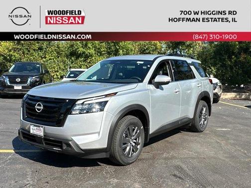 2025 Nissan Pathfinder SV