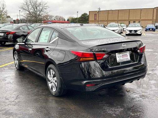 2025 Nissan Altima S