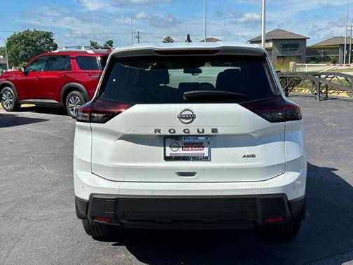 2024 Nissan Rogue S