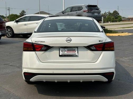 2024 Nissan Altima 2.5 SV