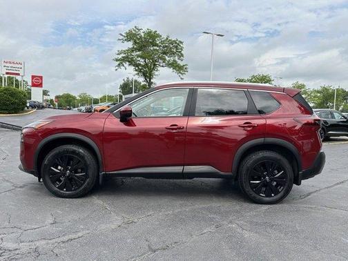 2022 Nissan Rogue SV
