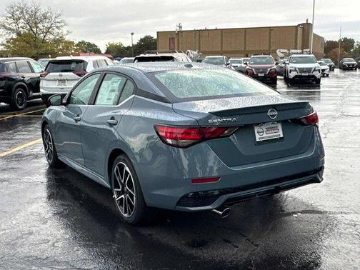 2025 Nissan Sentra SR