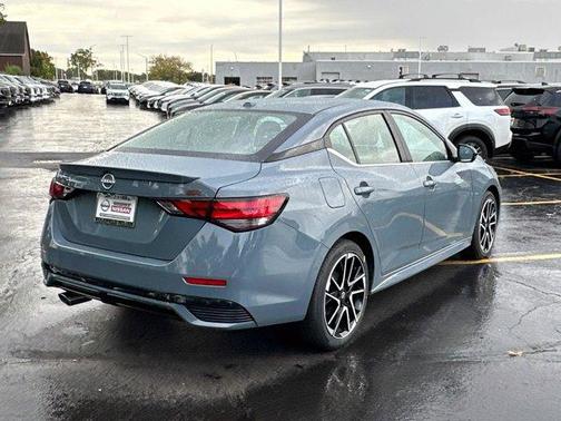 2025 Nissan Sentra SR