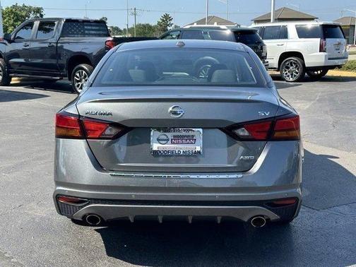 2022 Nissan Altima 2.5 SV