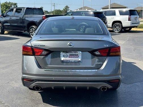 2022 Nissan Altima 2.5 SV