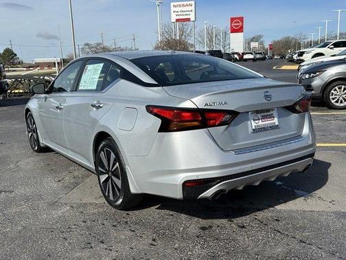 2022 Nissan Altima 2.5 SL