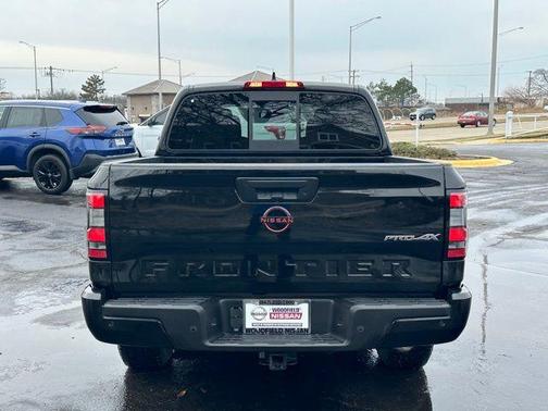 2022 Nissan Frontier PRO-4X