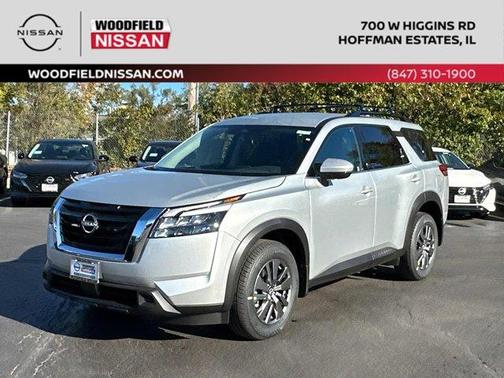 2025 Nissan Pathfinder SV