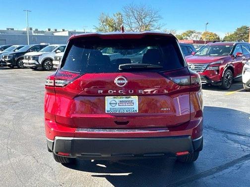 2026 Nissan Rogue SV