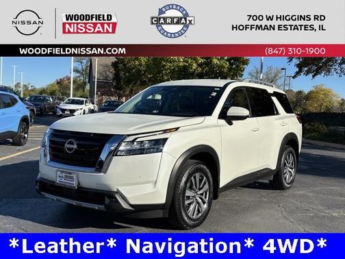 2023 Nissan Pathfinder SL