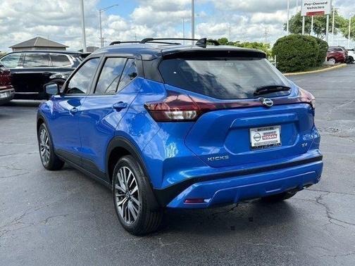 2023 Nissan Kicks SV