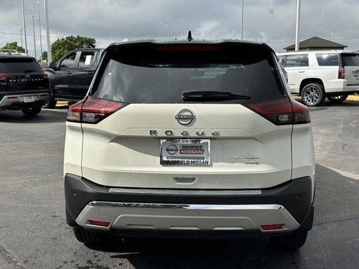 2023 Nissan Rogue Platinum