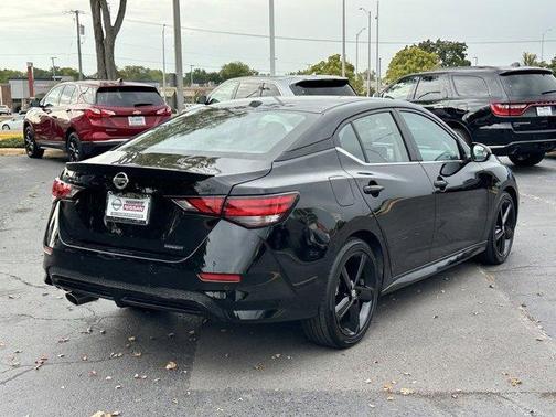 2022 Nissan Sentra SR