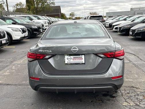 2025 Nissan Sentra SV