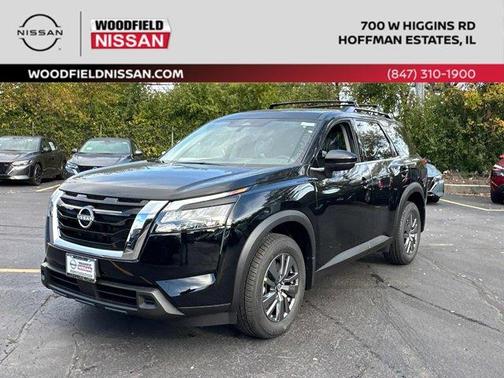 2025 Nissan Pathfinder SV