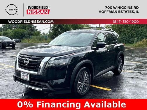 2025 Nissan Pathfinder SL