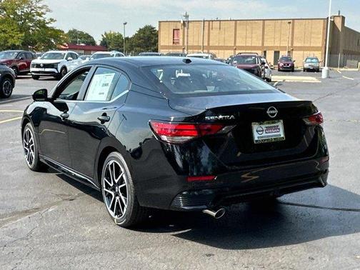 2025 Nissan Sentra SR
