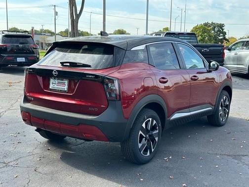2025 Nissan Kicks SV