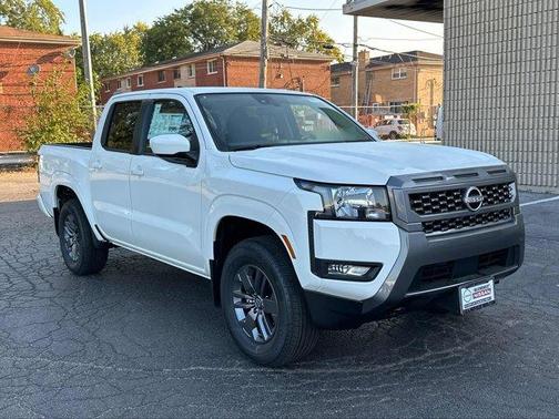 2025 Nissan Frontier SV