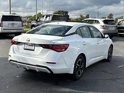 2025 Nissan Sentra SV