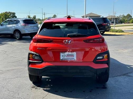 2020 Hyundai KONA SEL