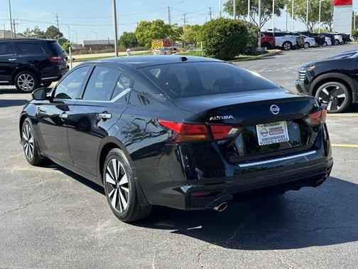 2020 Nissan Altima 2.5 SV