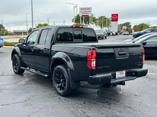 2021 Nissan Frontier SV