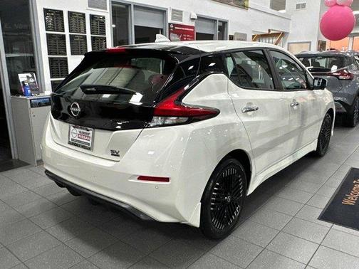 2024 Nissan Leaf SV PLUS