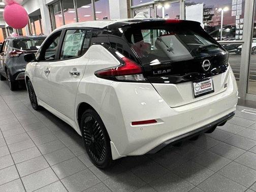 2024 Nissan Leaf SV PLUS